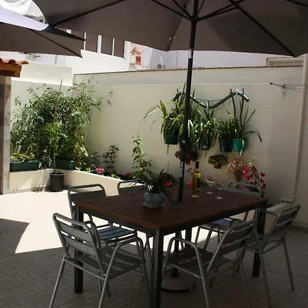 House Of Orchids With Patio * Vila Real de Santo Antonio
